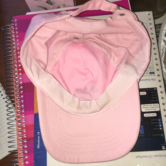 Uh huh honey hat - Picture 3 of 3